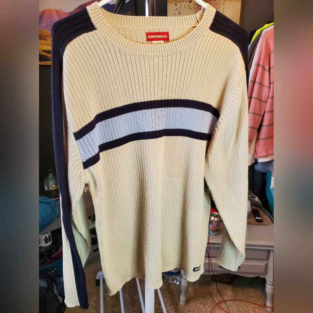 Mens Sweater